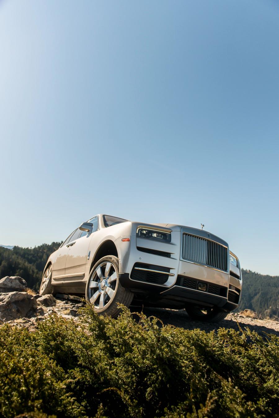  Rolls-Royce Cullinan 2018 года  (NA) (фото 20 из 40)